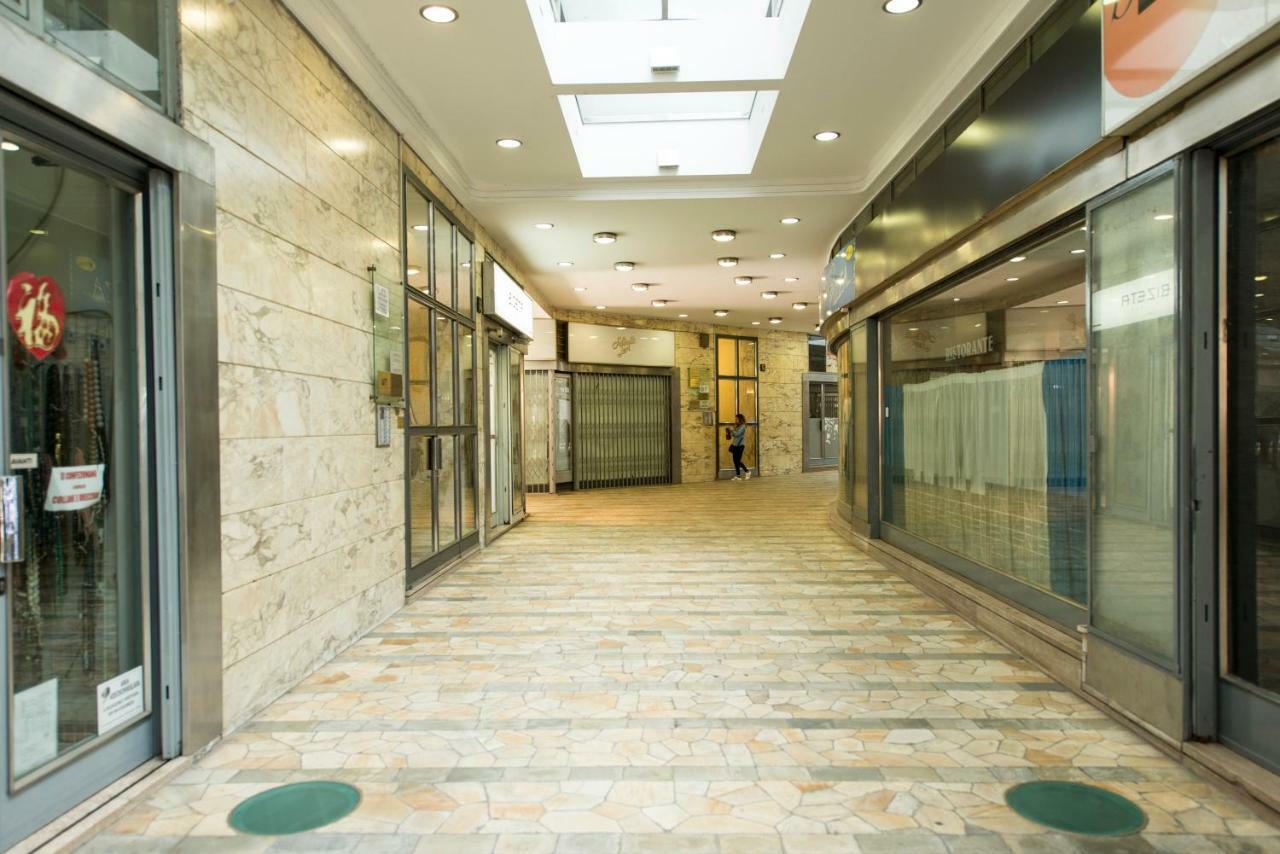 Bnbutler - Duomo Apartment - Galleria Unione Milano Dış mekan fotoğraf
