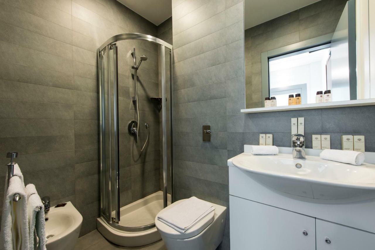 Bnbutler - Duomo Apartment - Galleria Unione Milano Dış mekan fotoğraf