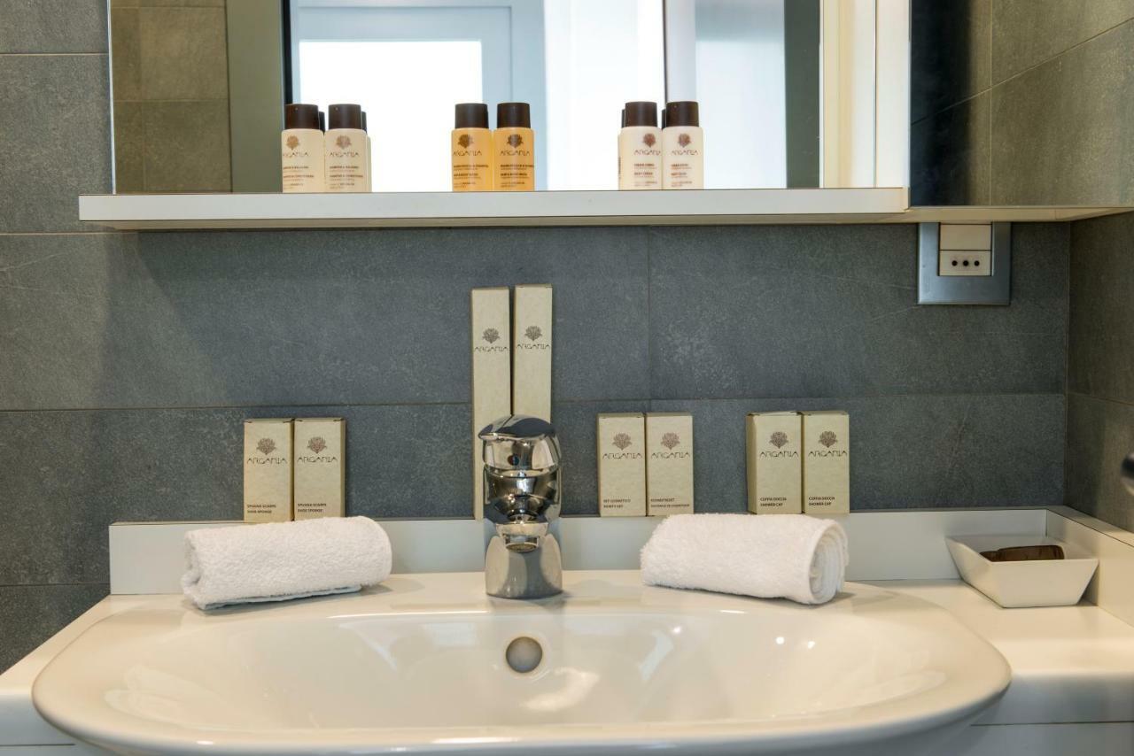 Bnbutler - Duomo Apartment - Galleria Unione Milano Dış mekan fotoğraf