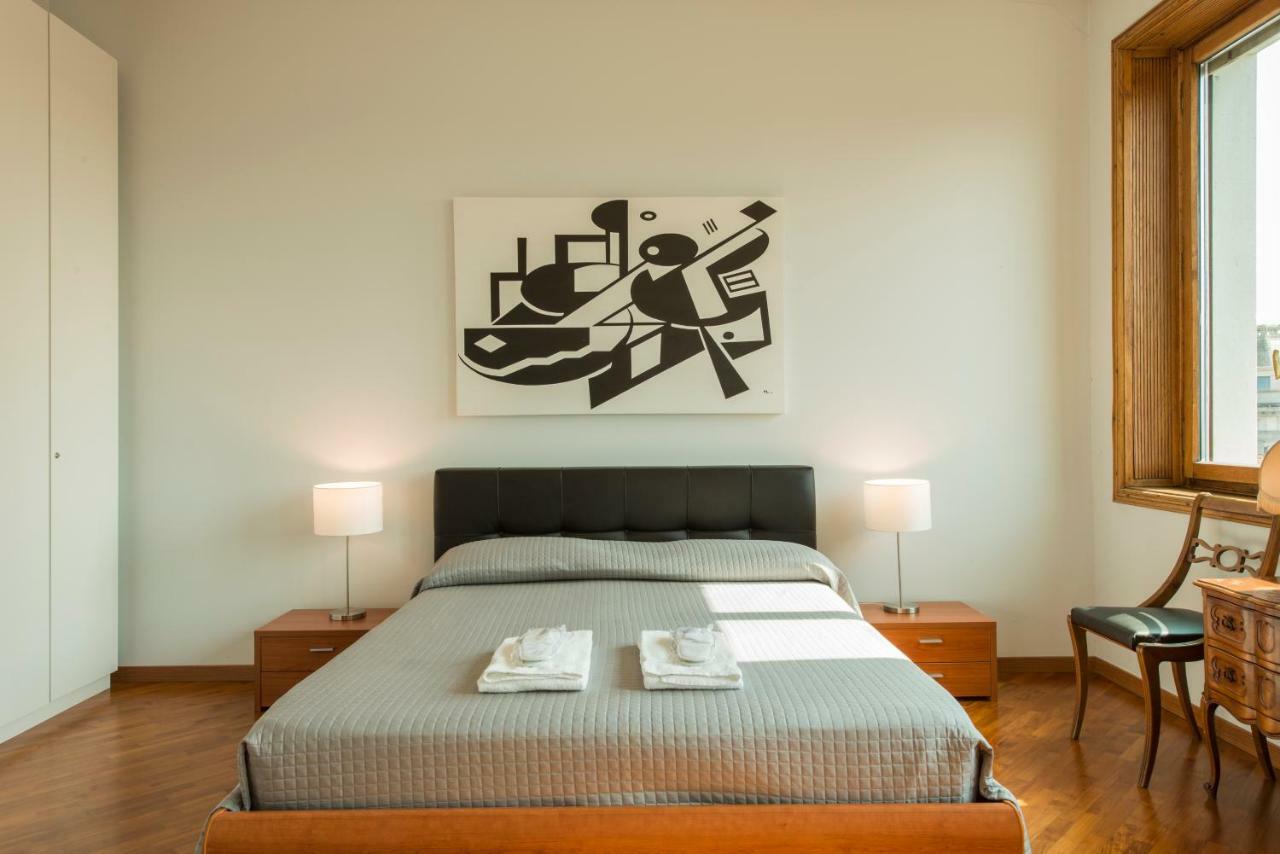 Bnbutler - Duomo Apartment - Galleria Unione Milano Dış mekan fotoğraf